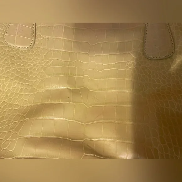 Cole Haan NWOT Lime Green Crocodile Texture Leather Tote Purse - Picture 2 of 9